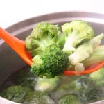 parboiling broccoli
